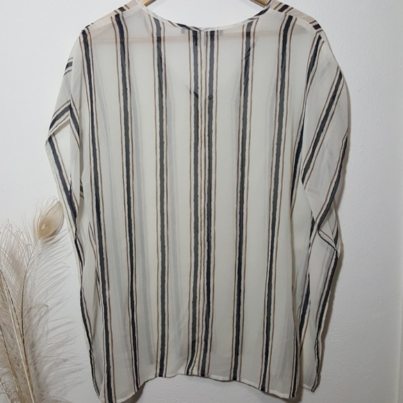 FifteenTwenty Blouse Sheer Cream Stripe Size M - Picture 4 of 4
